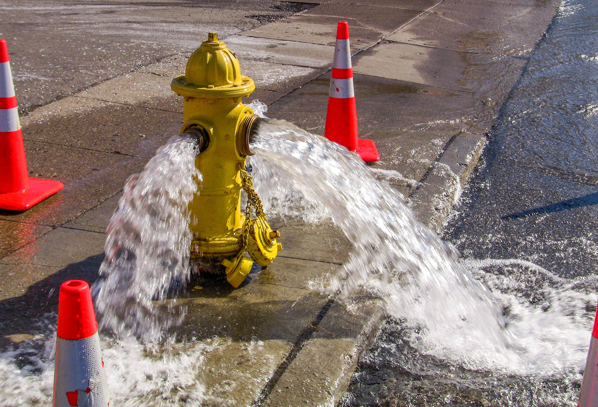 How does the water flow? Fire Hydrant Consumer News Anderson