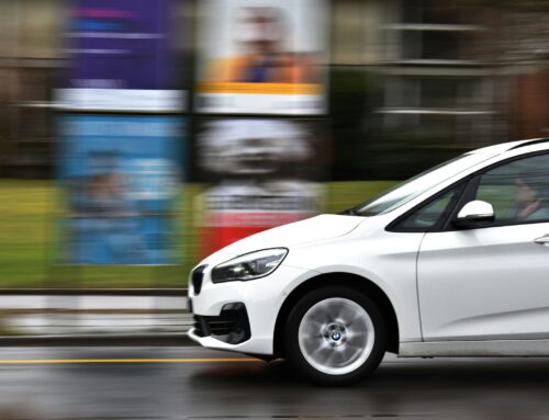 Essential Tips to Save Money on Car Insurance This Year